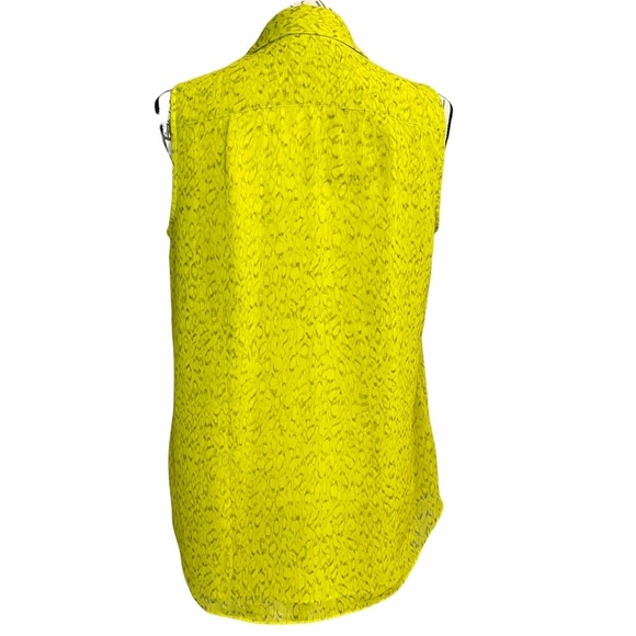 Cabi ruffle front chartreuse yellow green career wear tank small reign blouse - Picture 3 of 9